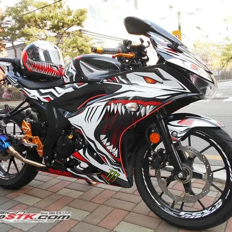 gsxr125 화이트샤크 데칼 판매합니다