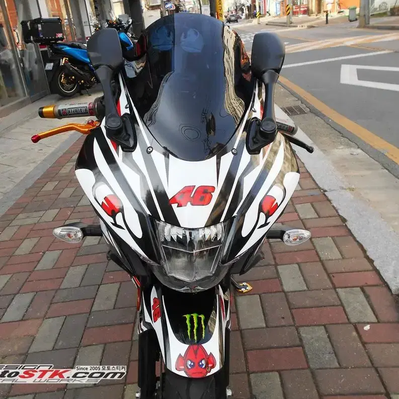 gsxr125 화이트샤크 데칼 판매합니다