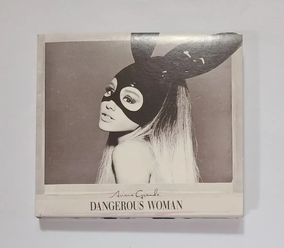 아리아나 그란데 Dangerous Woman 디럭스 앨범 시디 CD