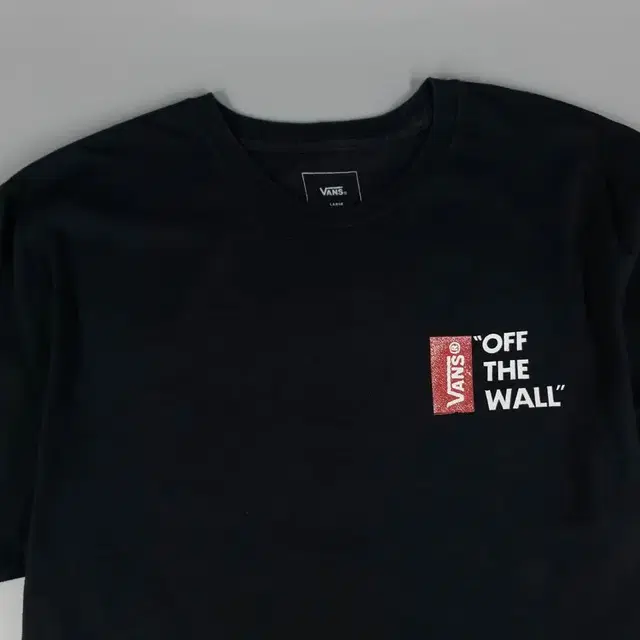 VANS 반스 블랙 빅로고프린팅 커스텀핏 코튼 반팔 티셔츠  SIZE L