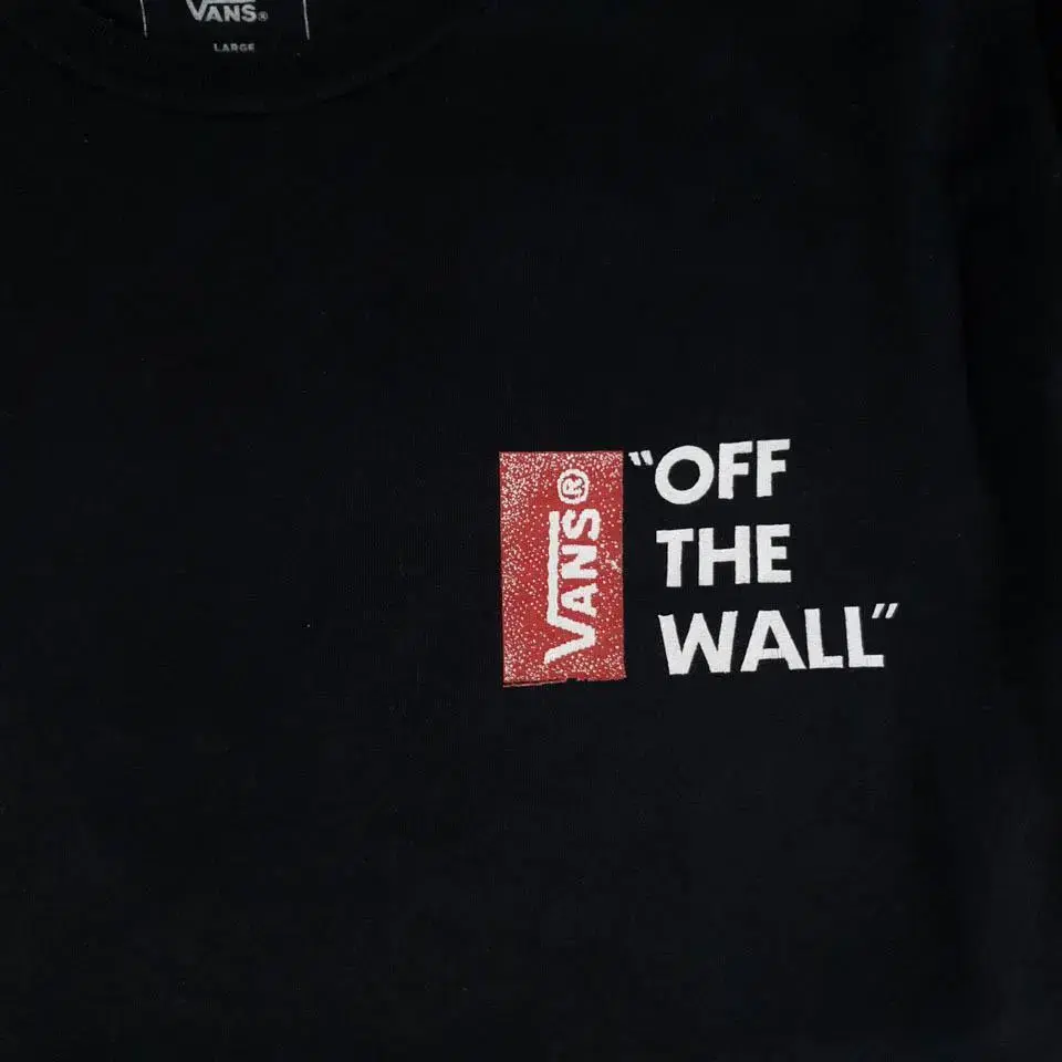 VANS 반스 블랙 빅로고프린팅 커스텀핏 코튼 반팔 티셔츠  SIZE L