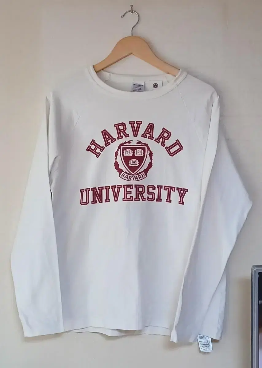 90s champion  HARVARD m size