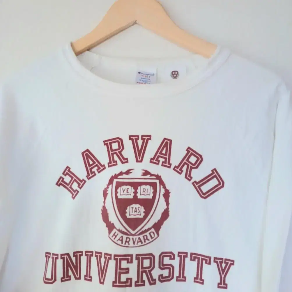 90s champion  HARVARD m size