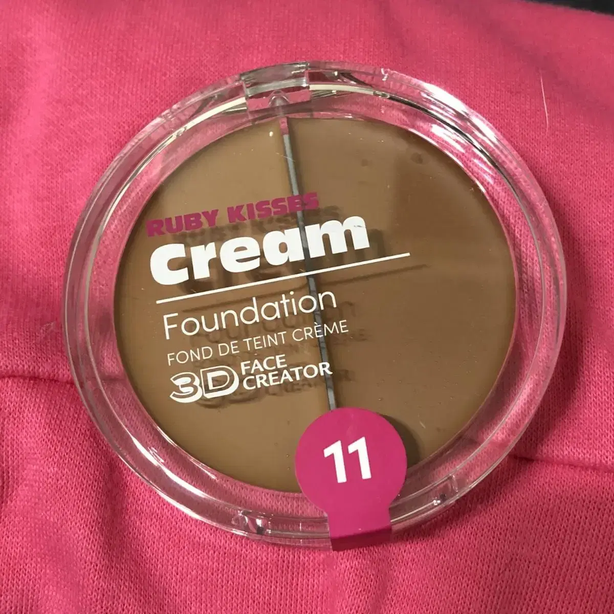 RUBY KISSES cream foundation level 11