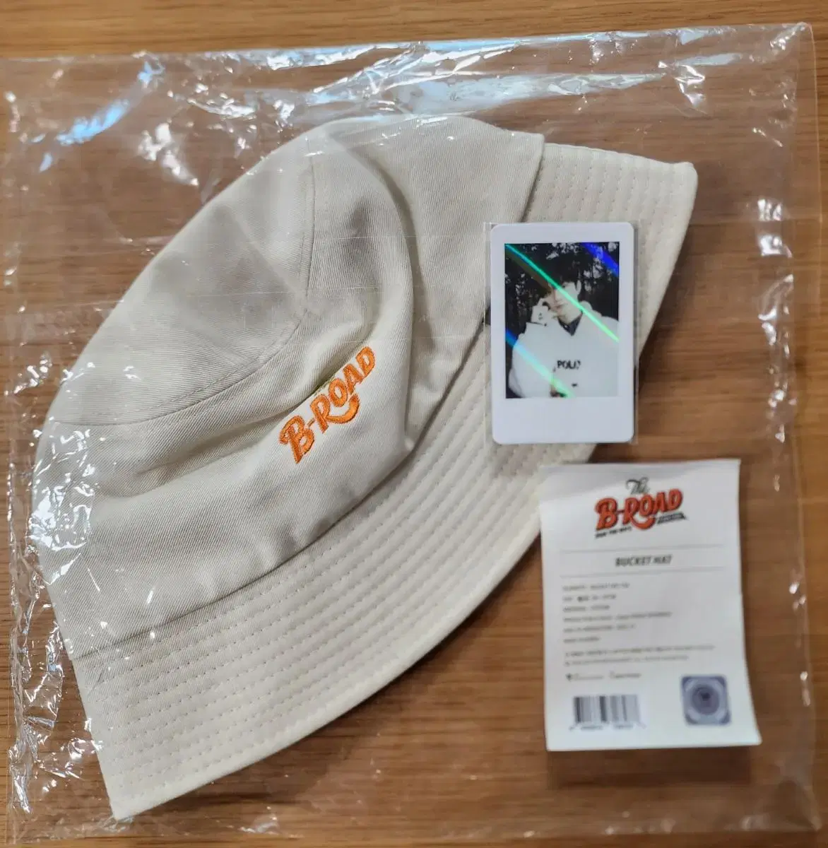 The Boyz unloaded bucket hat and random q polaroid wts in bulk