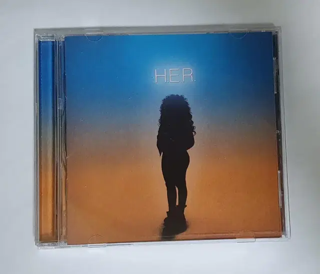 헐 H.E.R. 허 앨범 시디 CD