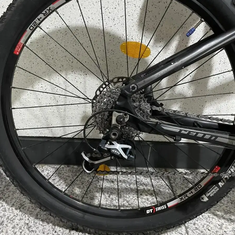 첼로 XC 80 시마노 데오레 XTR MTB 팝니다