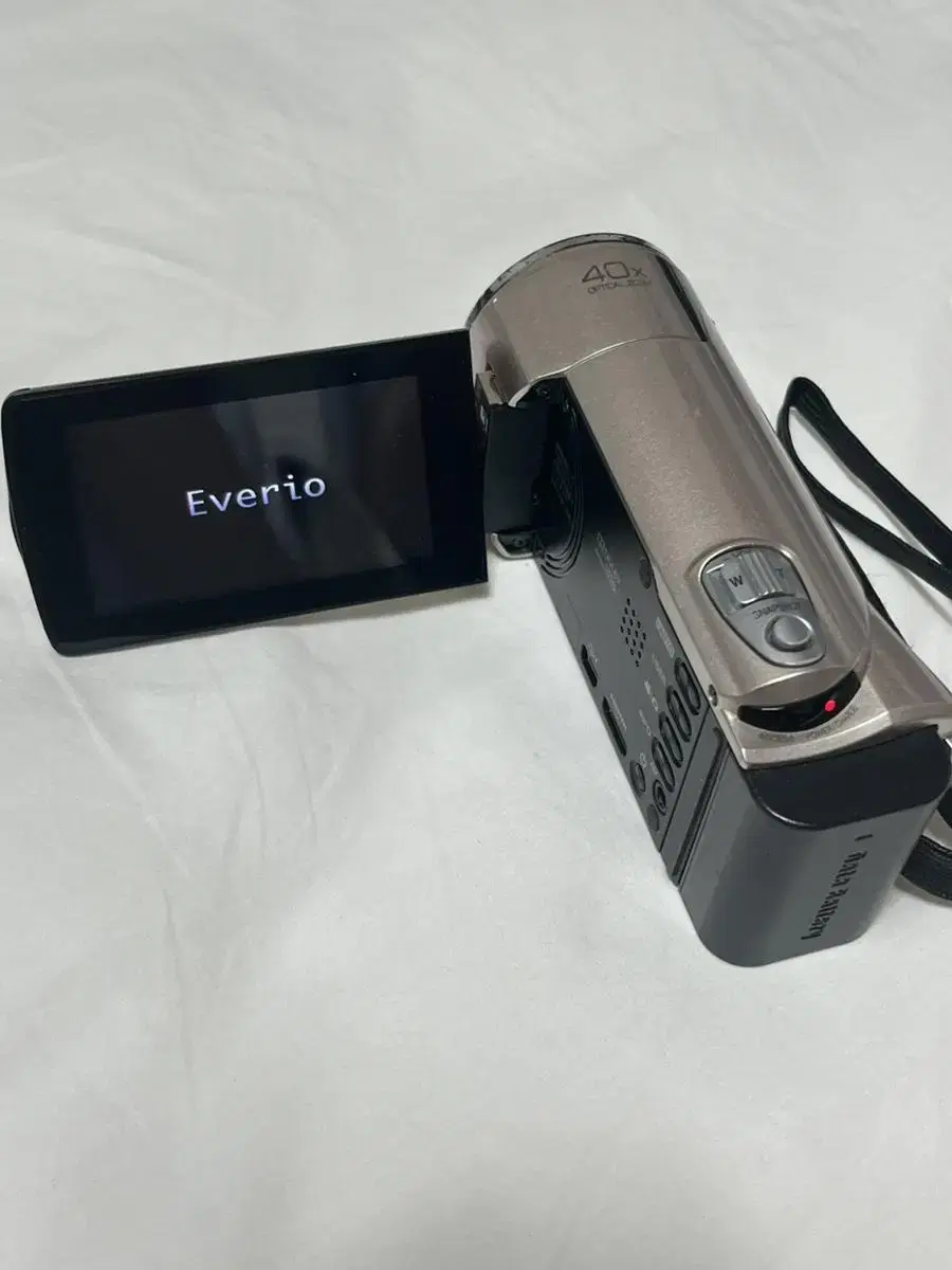 JVC 빈티지 캠코더 Everio (Rose Gold)