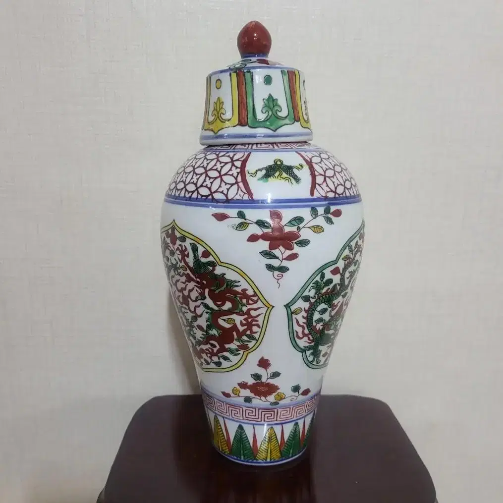 중국도자기,청화홍록채개광운용문매병,25.5cm