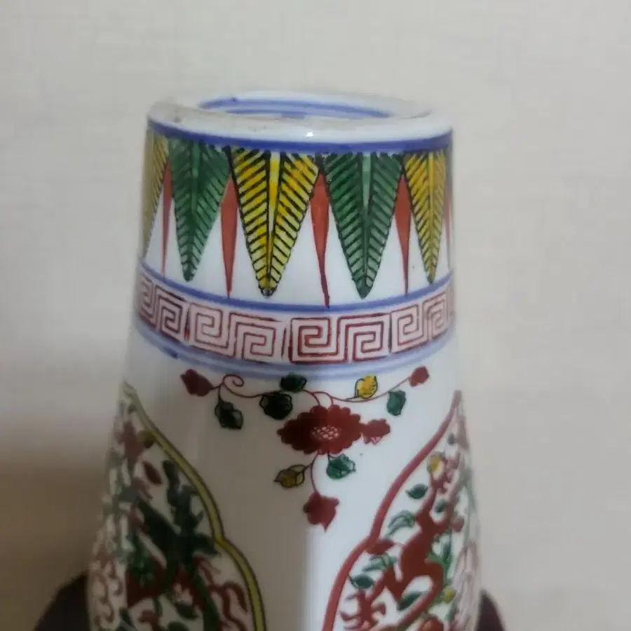 중국도자기,청화홍록채개광운용문매병,25.5cm