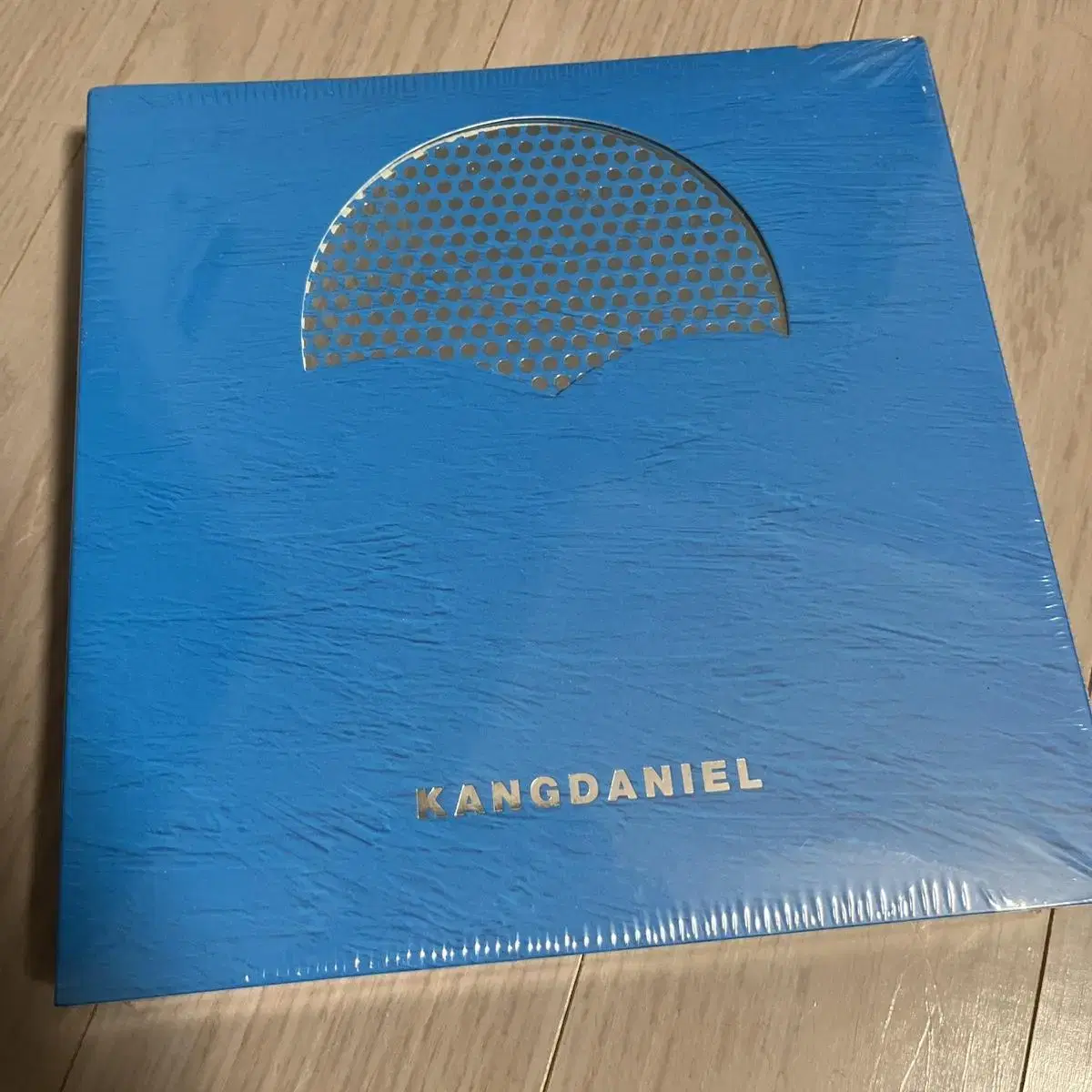 unsealed) daniel cyan ooffff 1st album