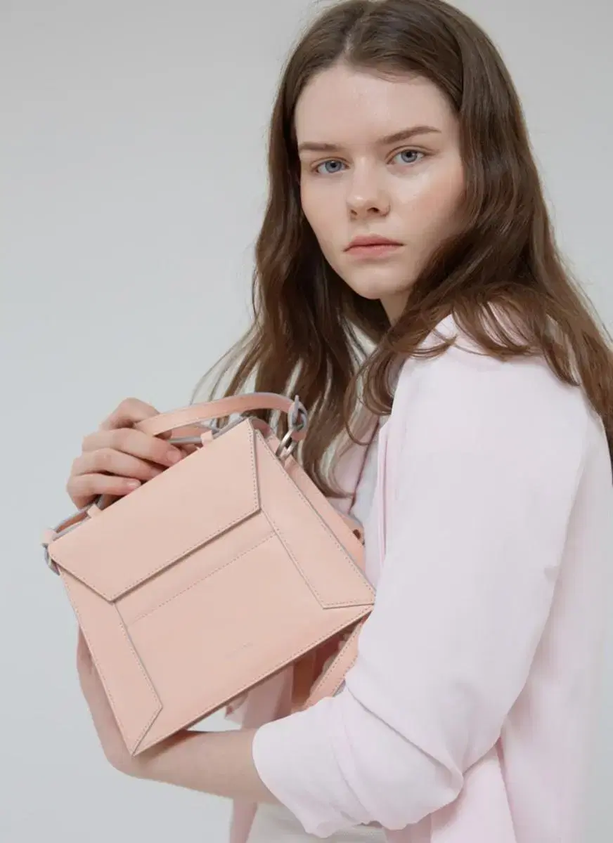 demamu 디마뮤 mini bag nude pink