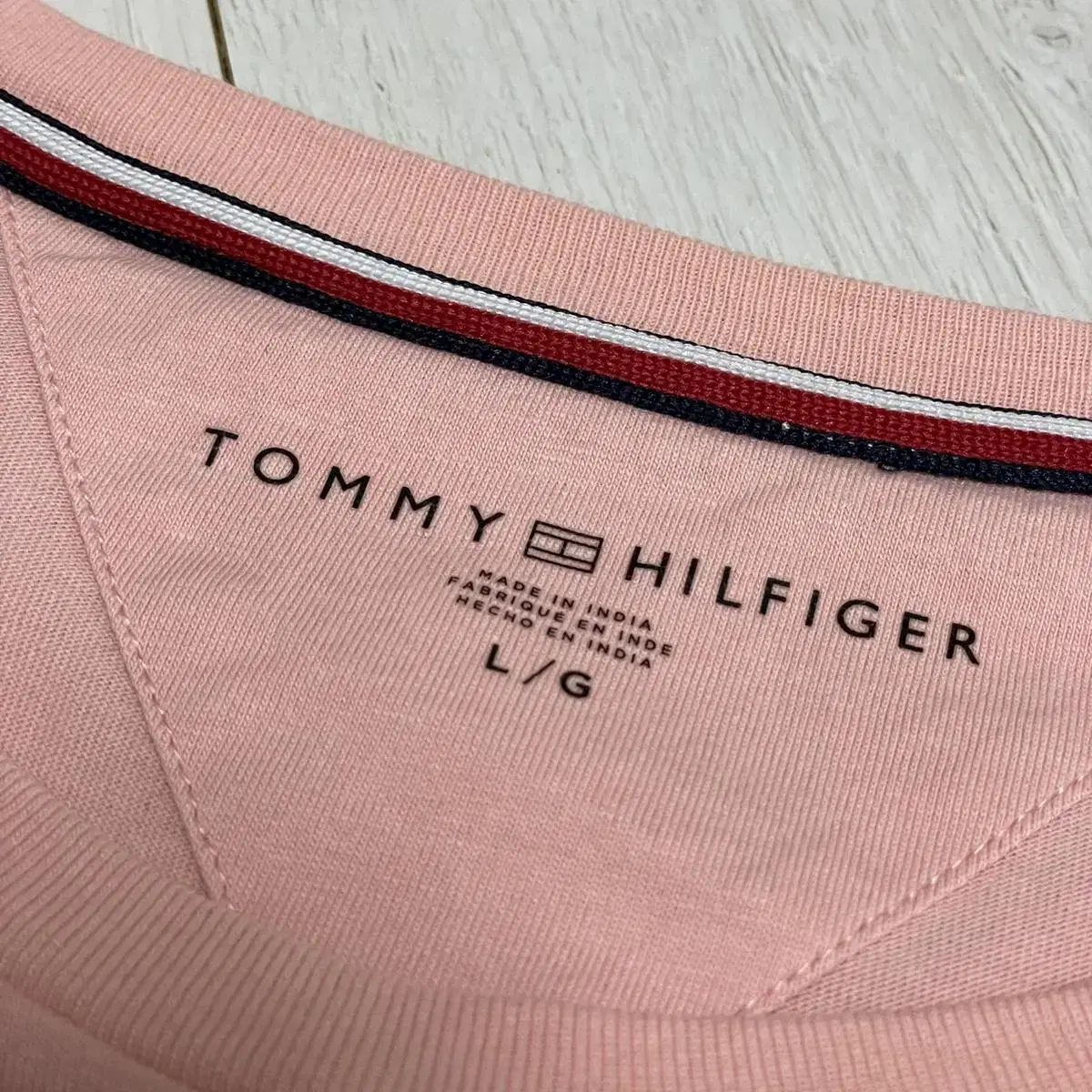 TOMMY HILFIGER 타미힐피거 베이비핑크 라운드 티셔츠