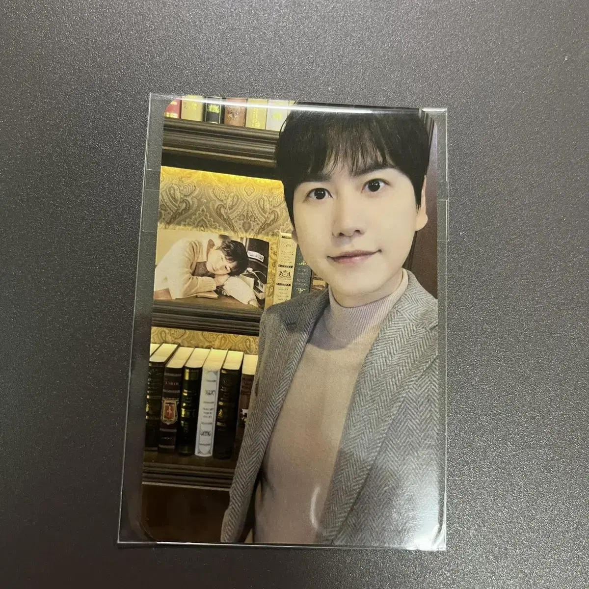 Unsealed) kyuhyun romance novel mumoshop photocard