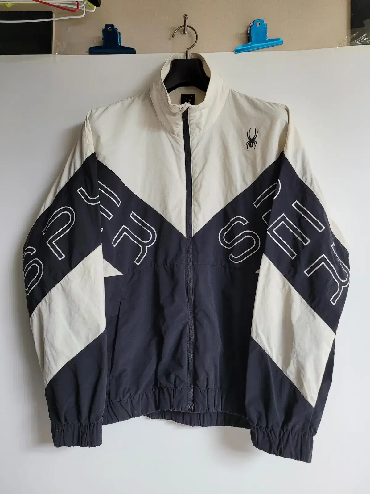 Spider White Sword Windbreaker M-Size Pole769