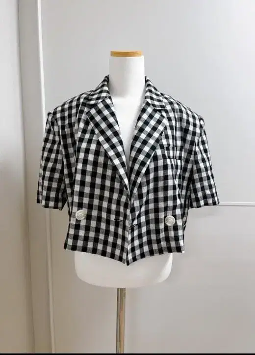 [66~77] Plaid Crop Jacket