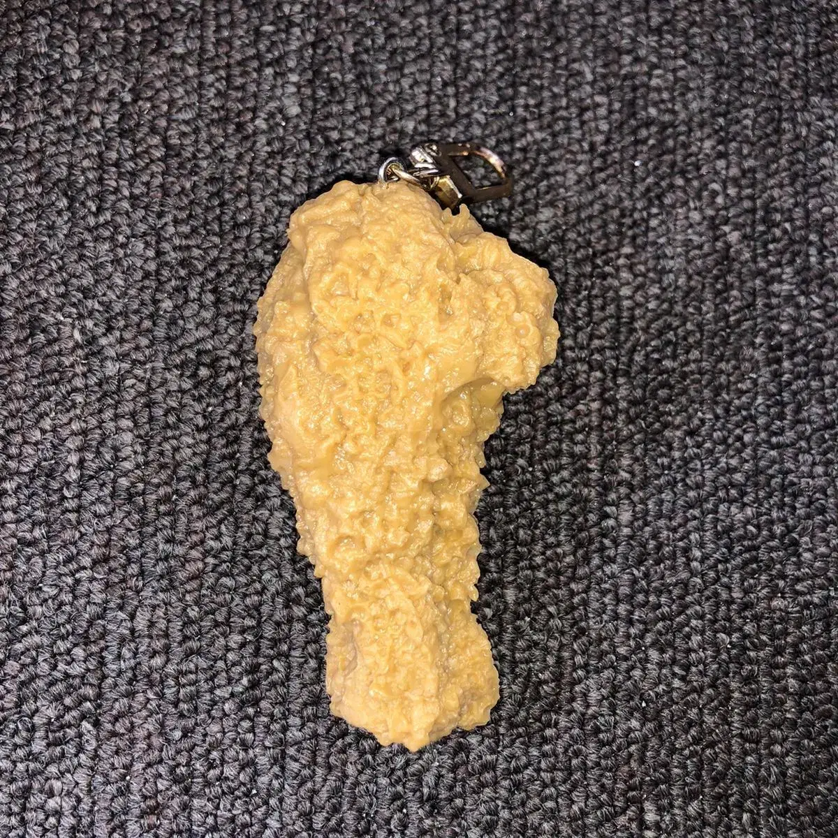 Vintage Fried Chicken keyring