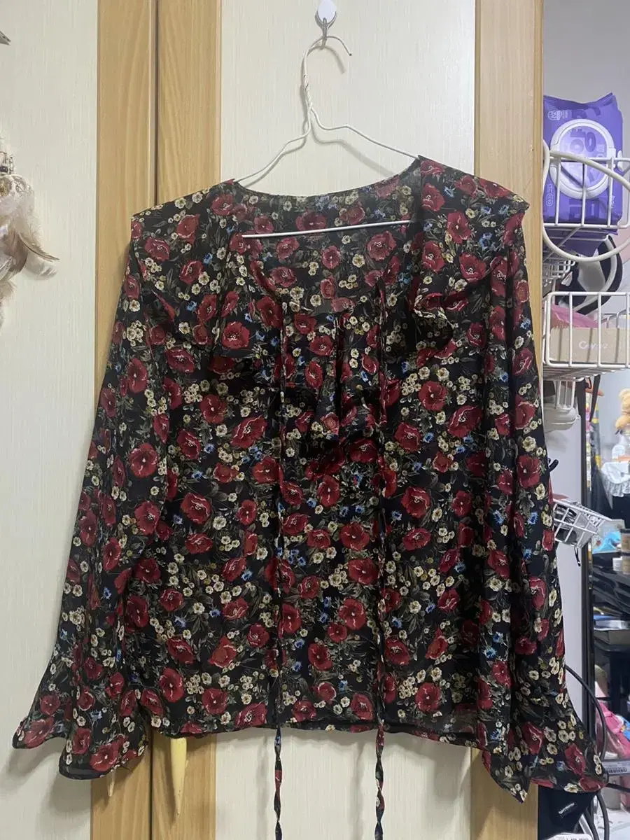 Flower blouse