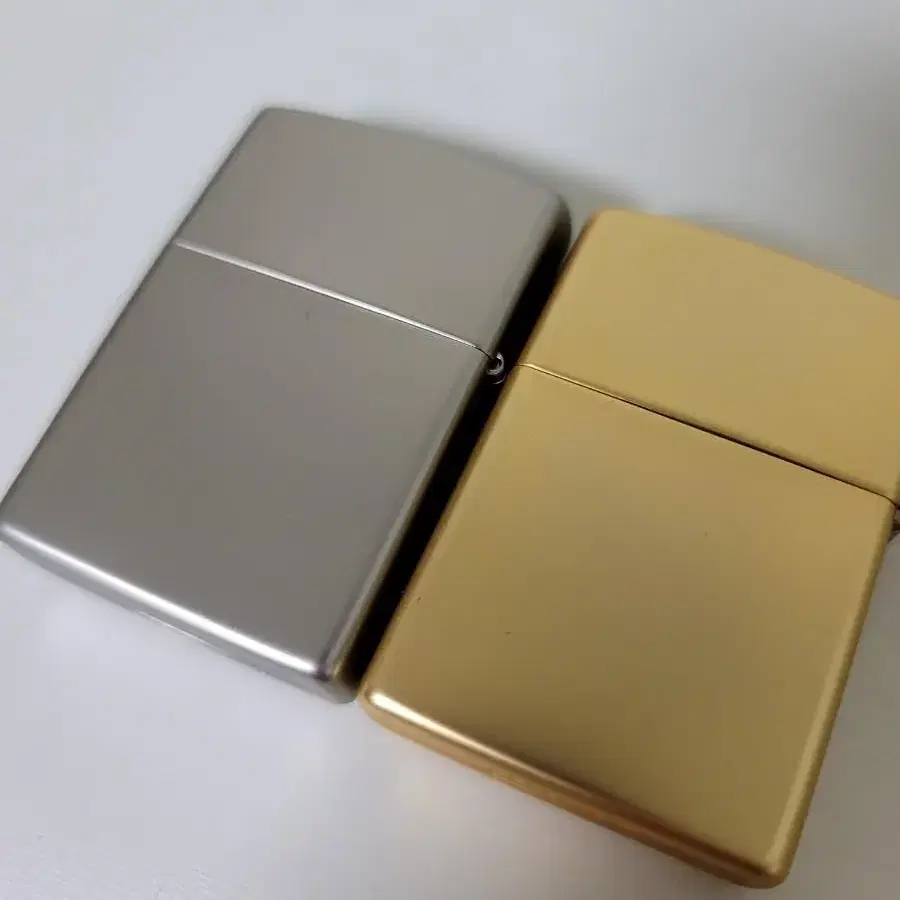 About Zippo 재가공 지포라이터 (골드.실버) s