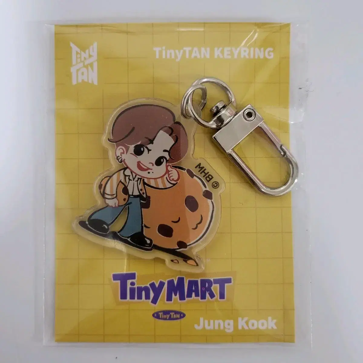 Titan jungkook keyring