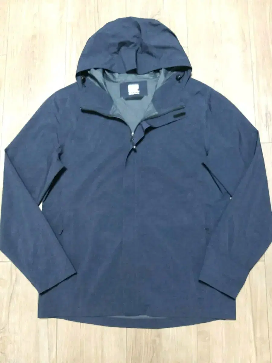 32-degree cool rain jacket M (95-100)