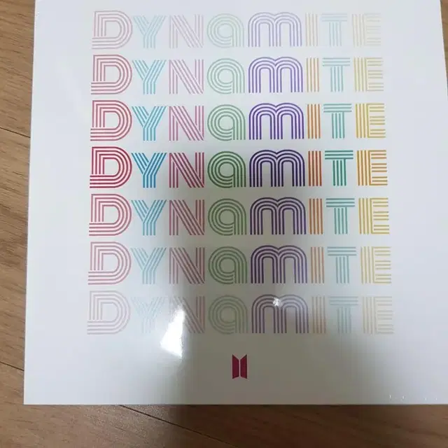 미개봉 방탄소년단 다이너마이트 엘피 bts dynamite lp