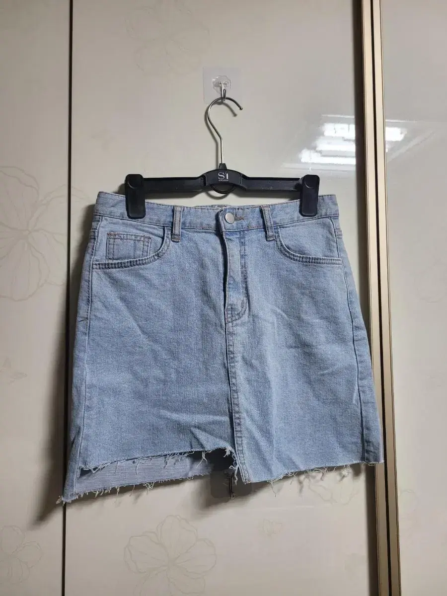 Jeans size 26-27 miniskirt