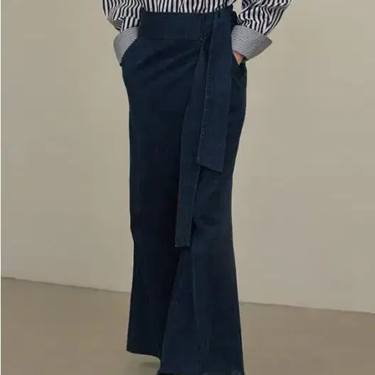 렉토 Recto Belted Denim Pants