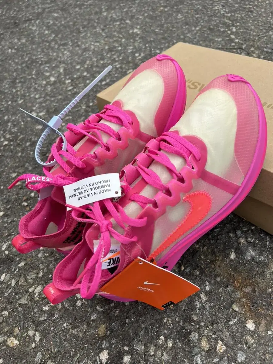 [New Products] Off-White Zoom Fly Pink