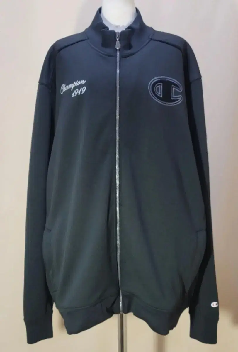 Champion1919 Ascentic Full Zip Up (New)