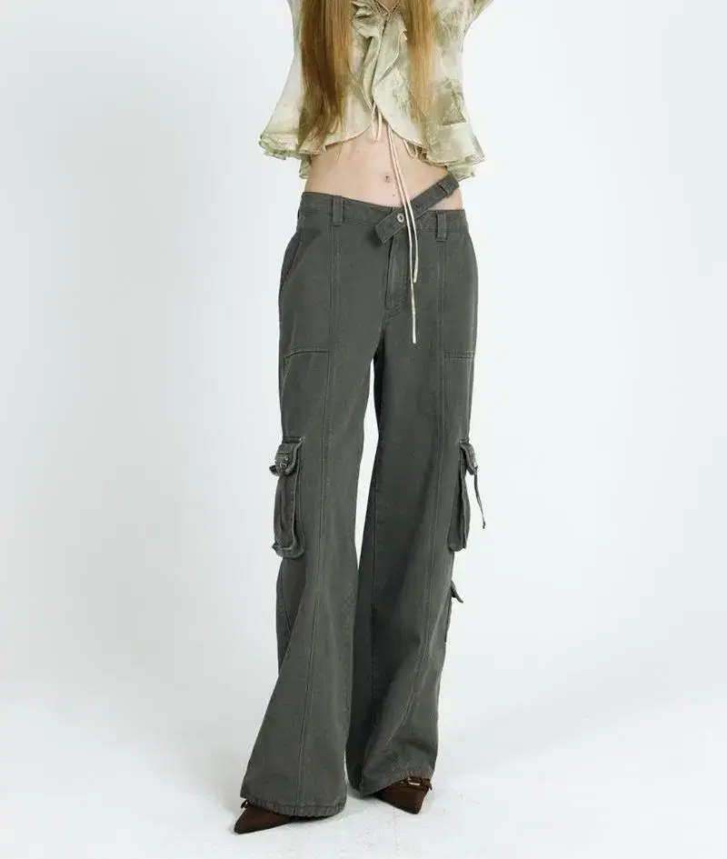 [New Product] wendy Wear Pain Pleasure Nix Cargo Pants Khaki