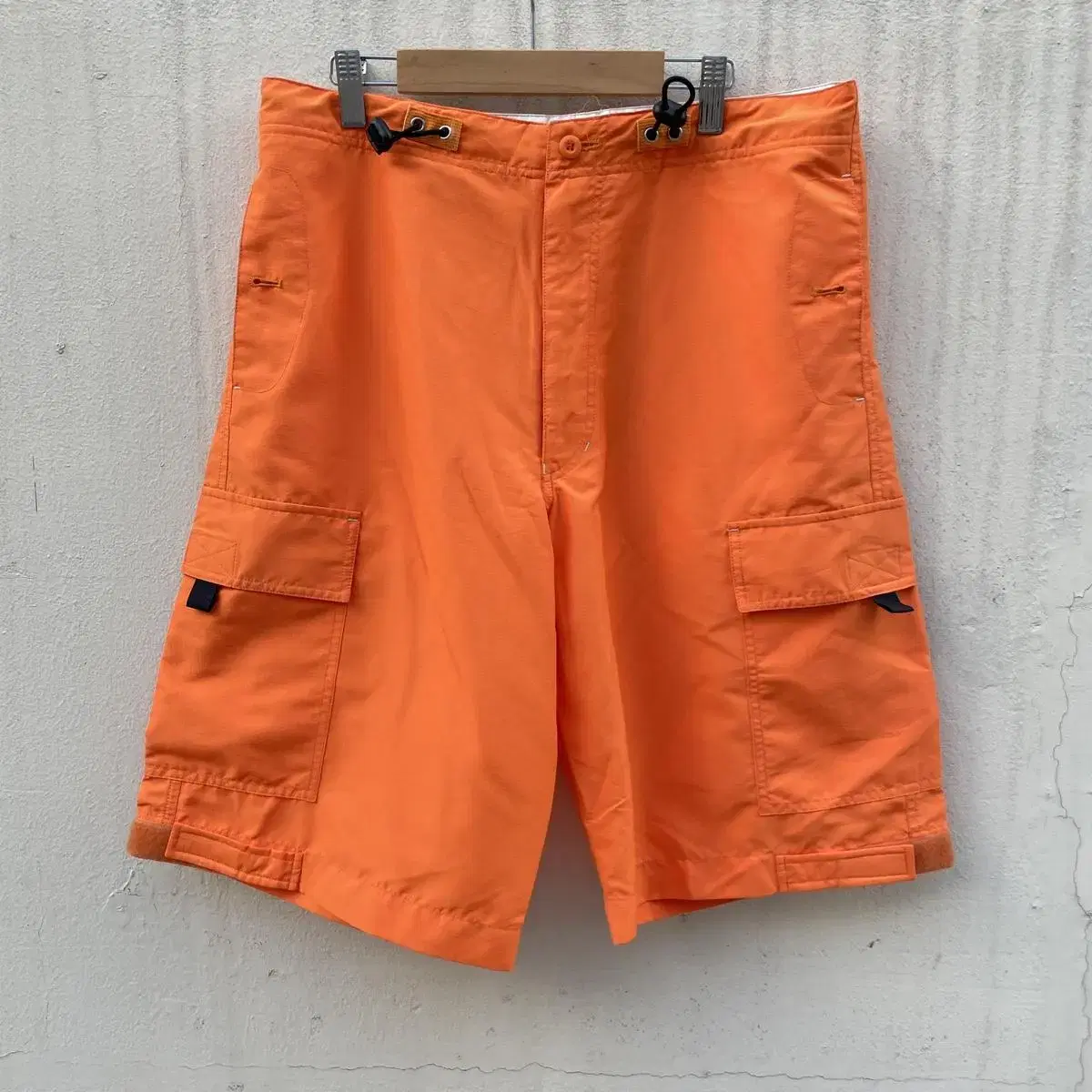 90s vintage ripstop orange cargo shorts