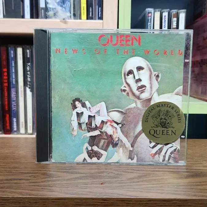 QUEEN - NEWS OF THE WORLD 퀸 CD (수입)