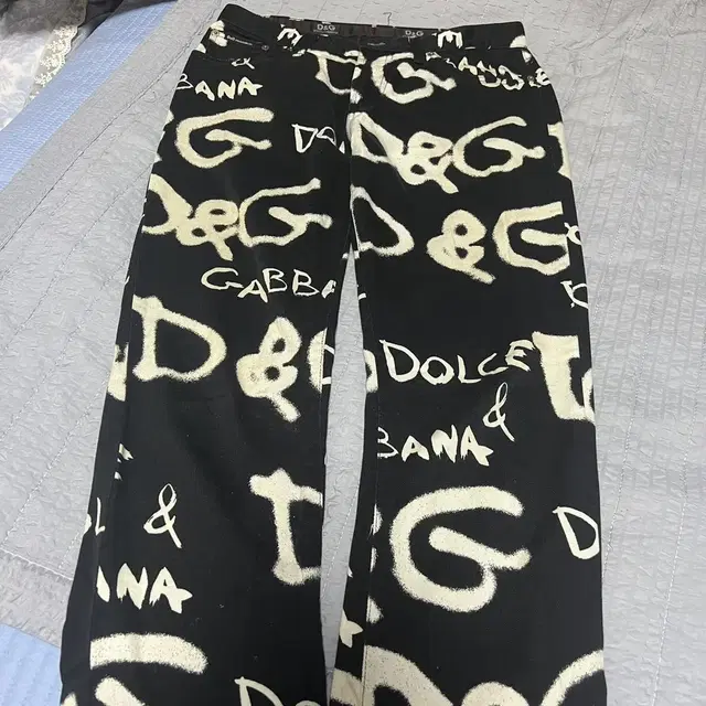 돌체앤가바나 d&g 바지