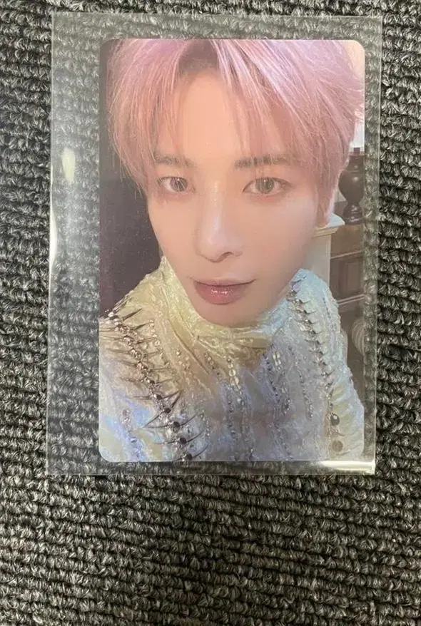 txt temptation rollerby kang taehyun photocard urgent care