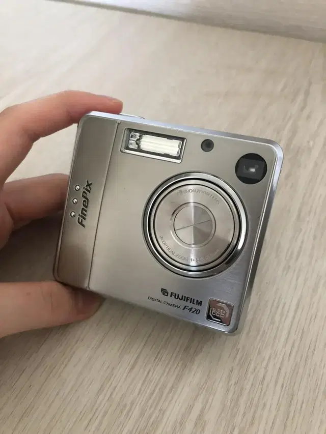 Fujifilm FineFix F420 디카 미작동품