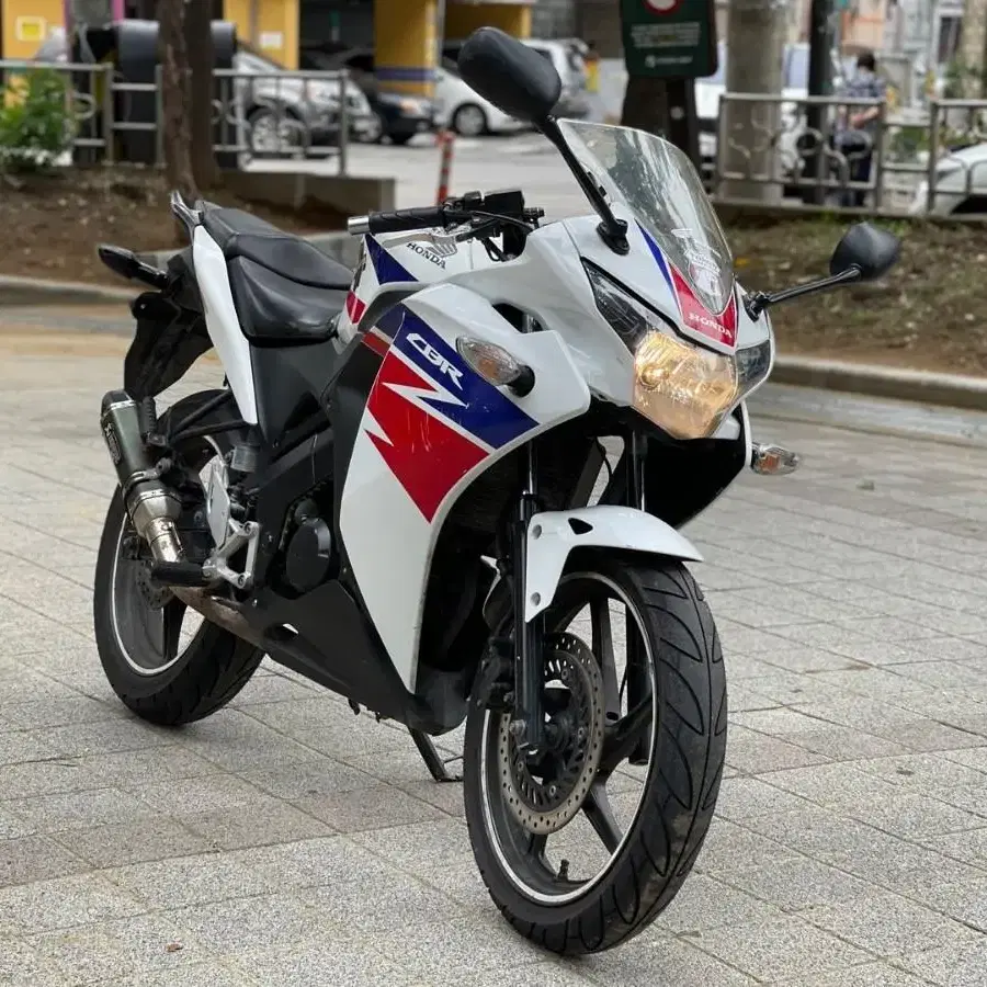 혼다 cbr 125cc 2014년식 연락주세요