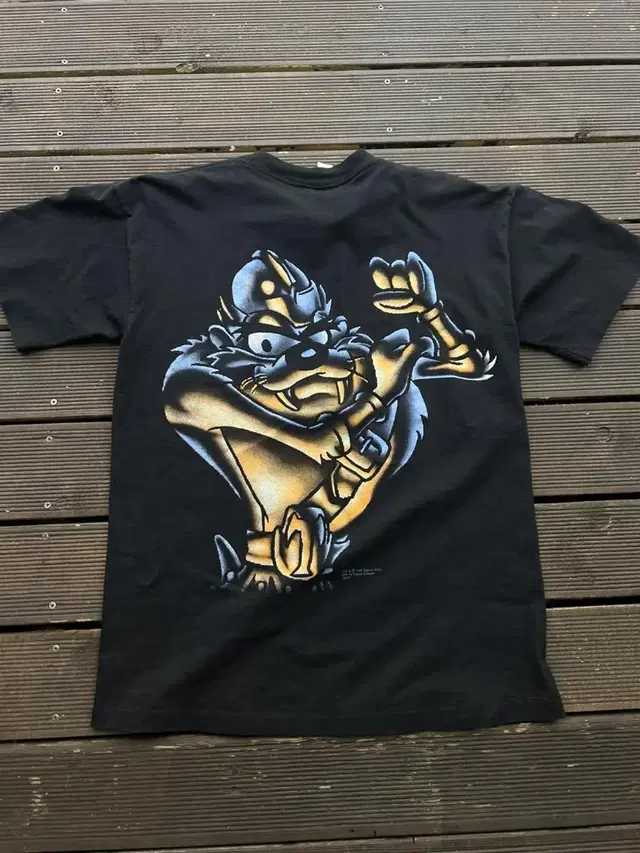 90s warnerbros taz Tee