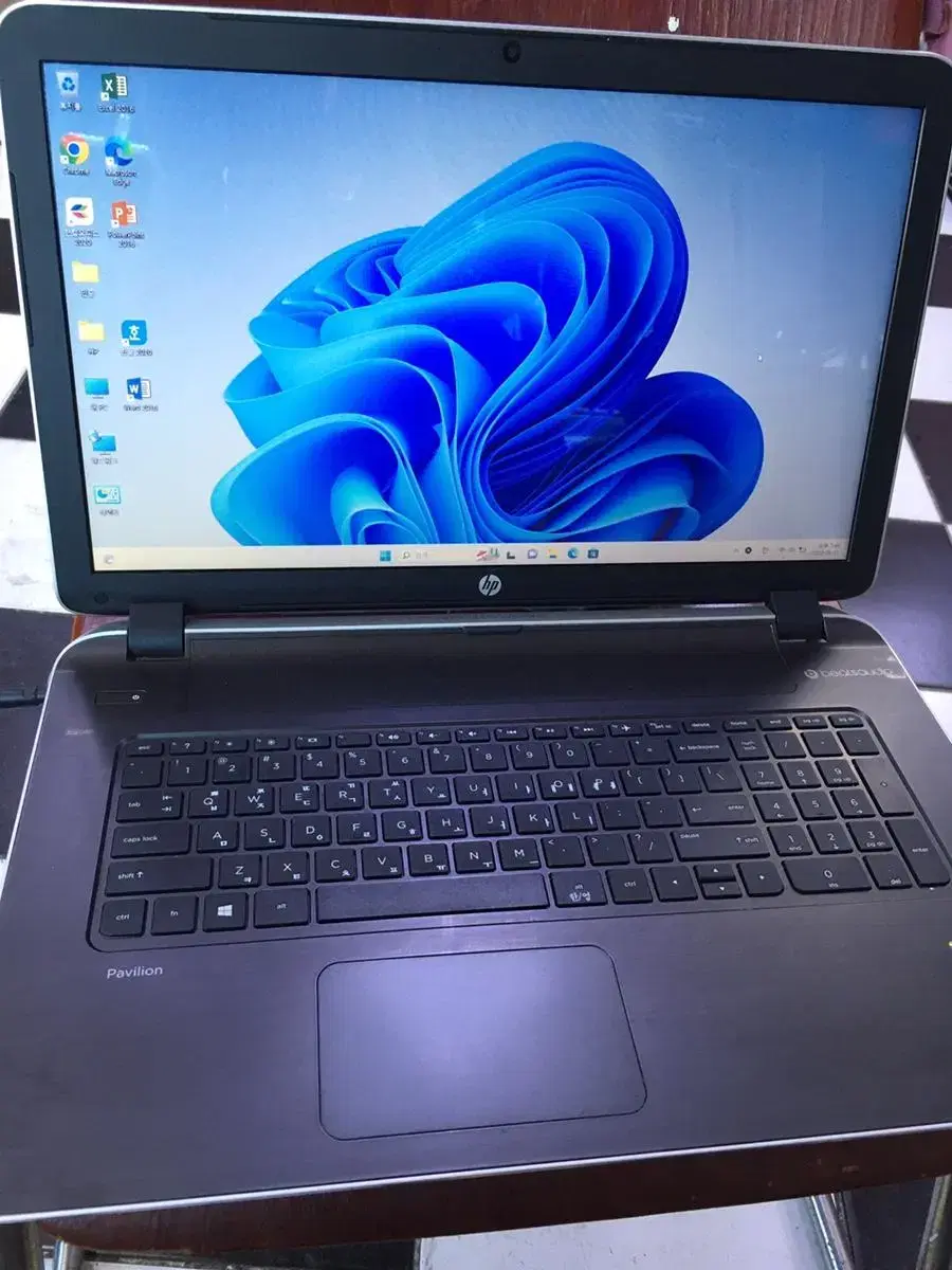 HP 파빌리온 17인치 노트북 i5