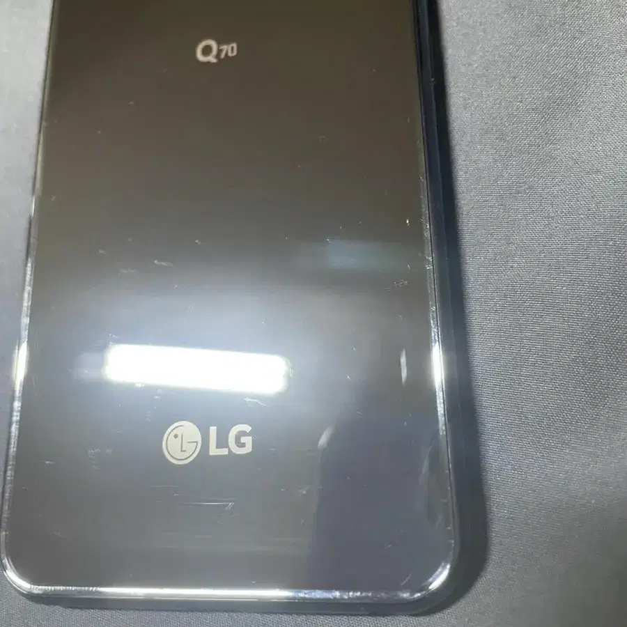 LG Q70 공기계 모형 스마트폰 피규어 인테리어 소품