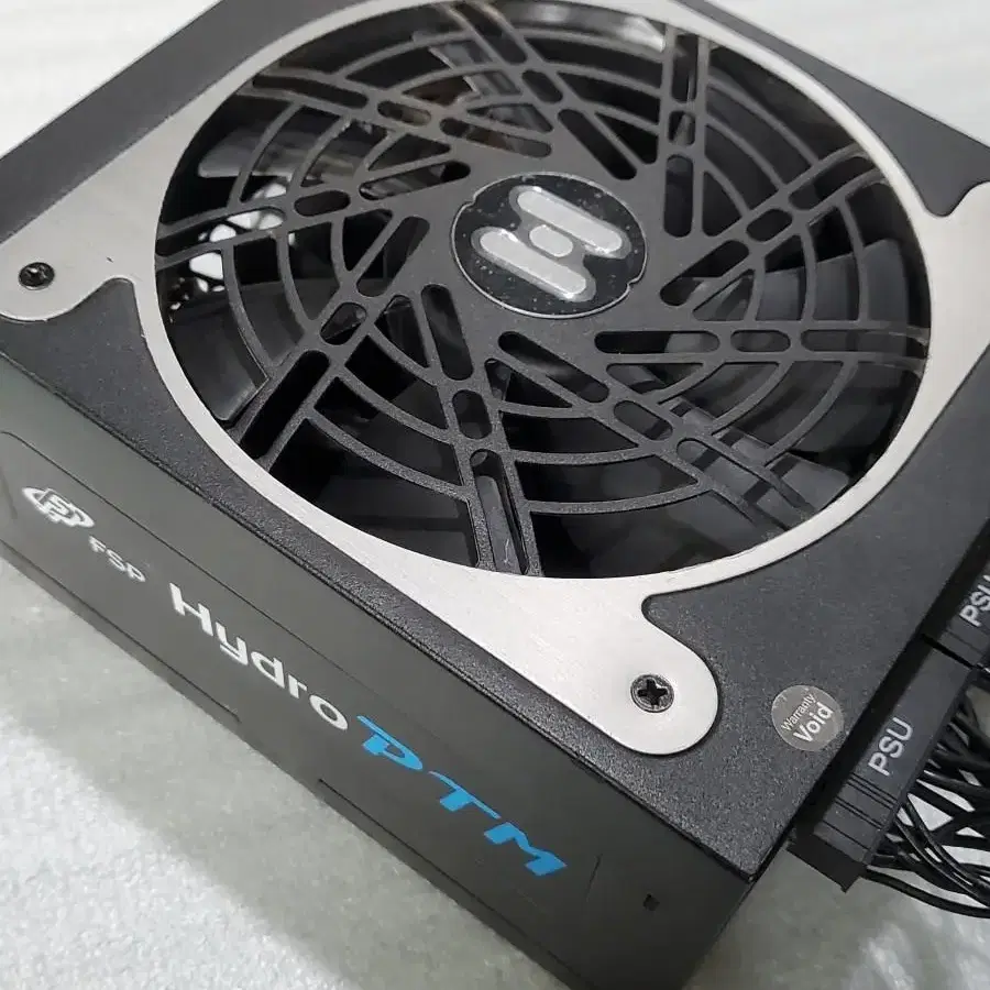 FSP Hydro PTM 750W