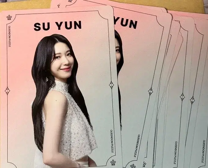 Queendom Puzzle rocket punch suyun Message Card