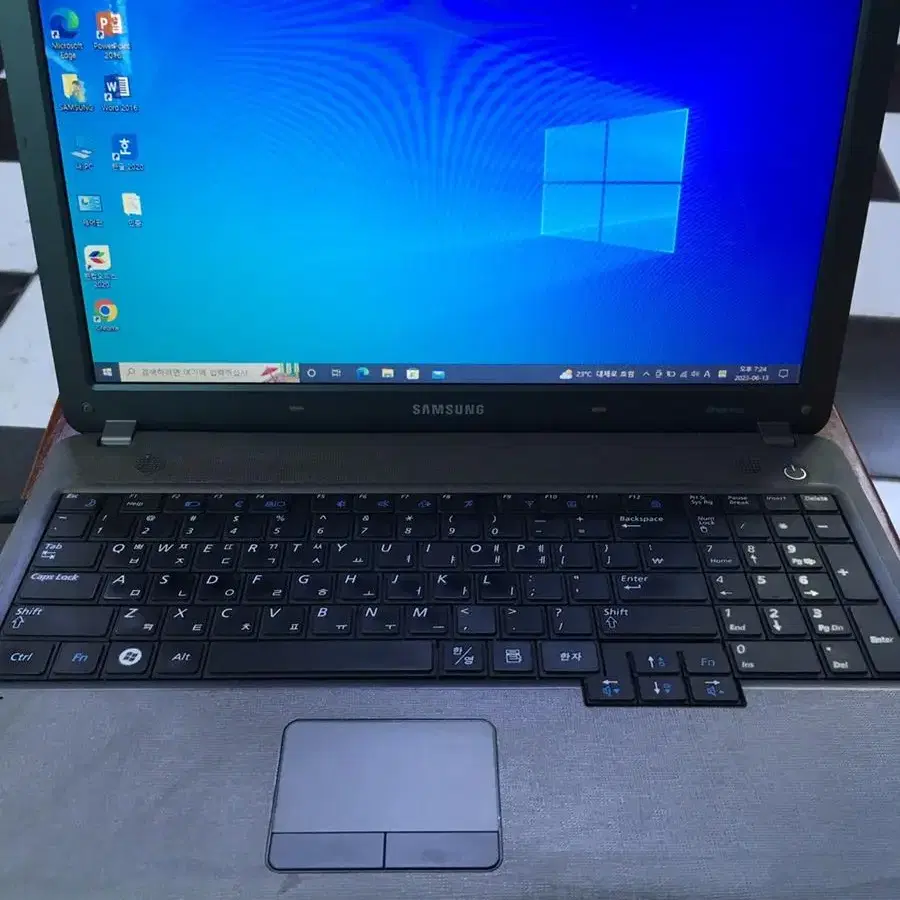 삼성 R530 i3