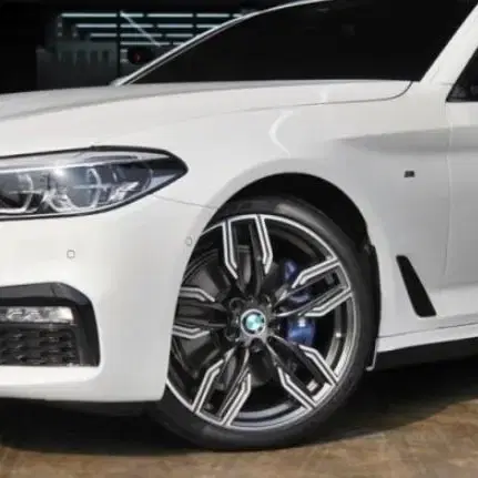 (새제품)bmw g바디용 m7스타일 건메탈폴리시 한대분 판매