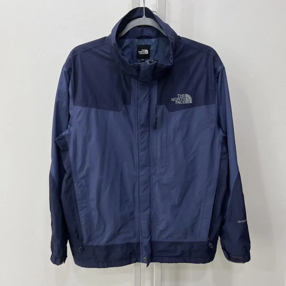 The North Face Windbreaker 100Size L