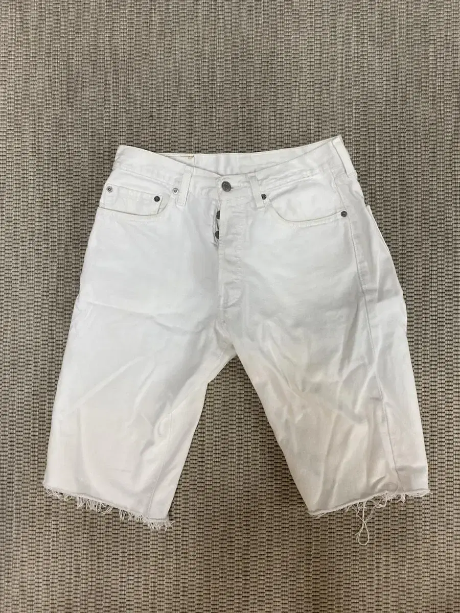 Vintage Levi's 501 White Cut-Off 30