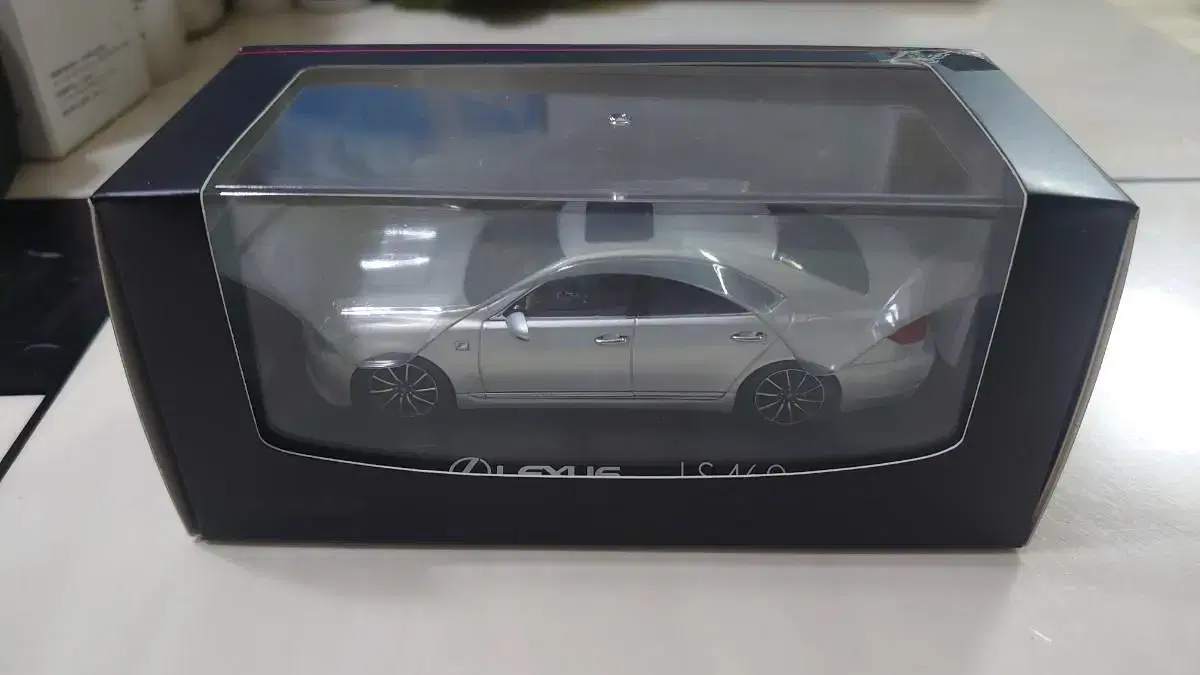 Kyosho, Tomica Limited Lexus Nissan Model Figures