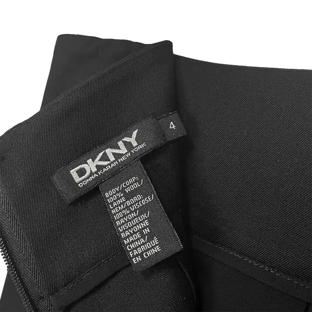 B-S0019 DKNY 디케이엔와이 버튼 스커트