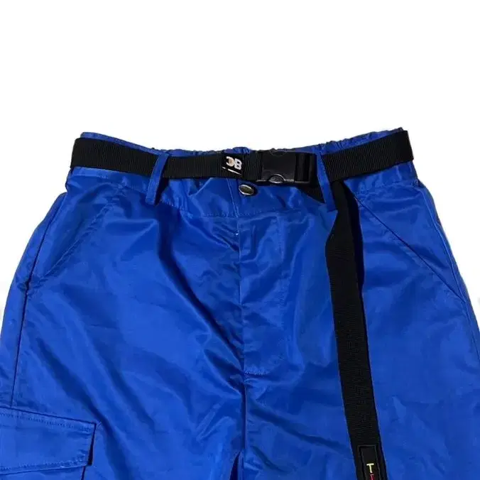 blue cargo pants