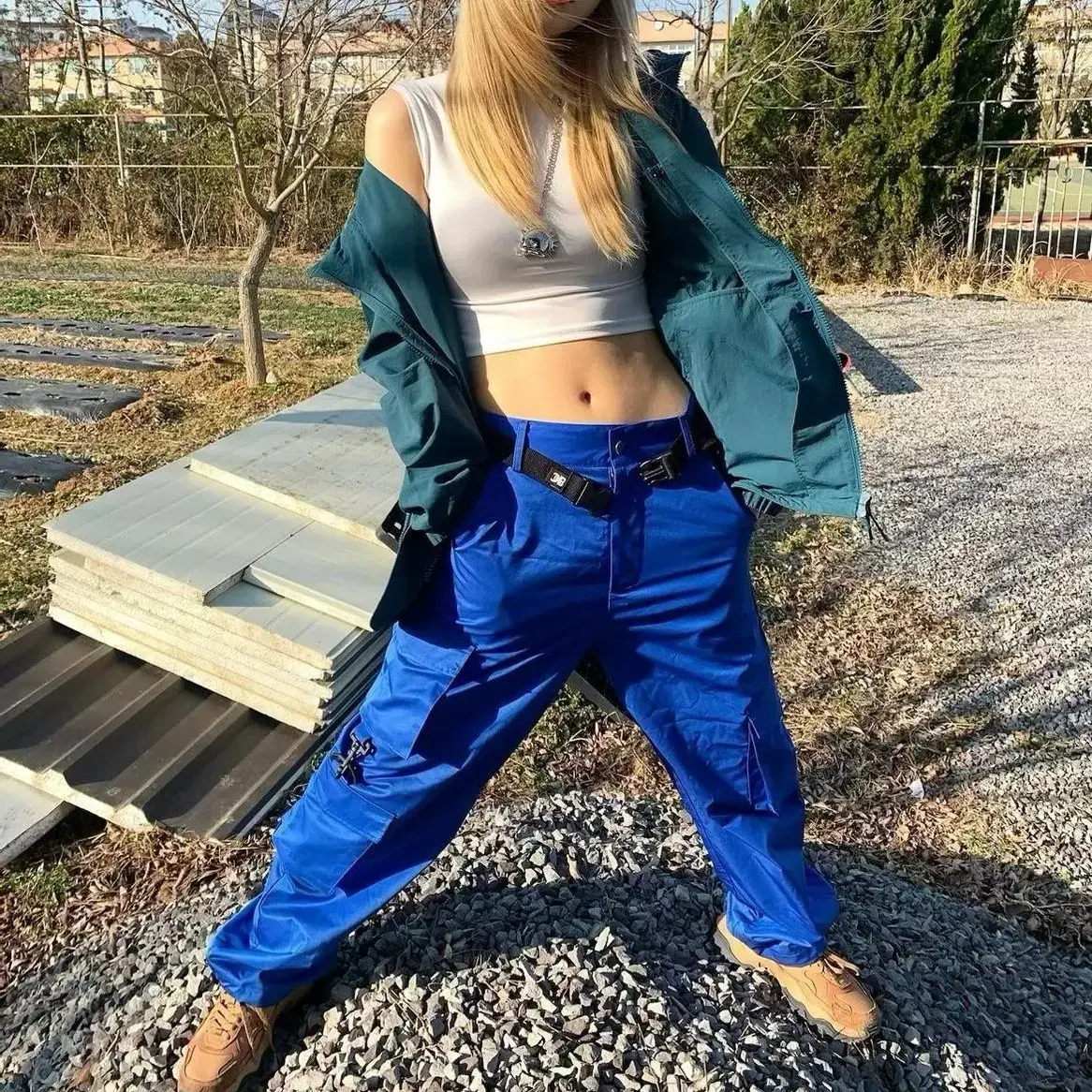 blue cargo pants